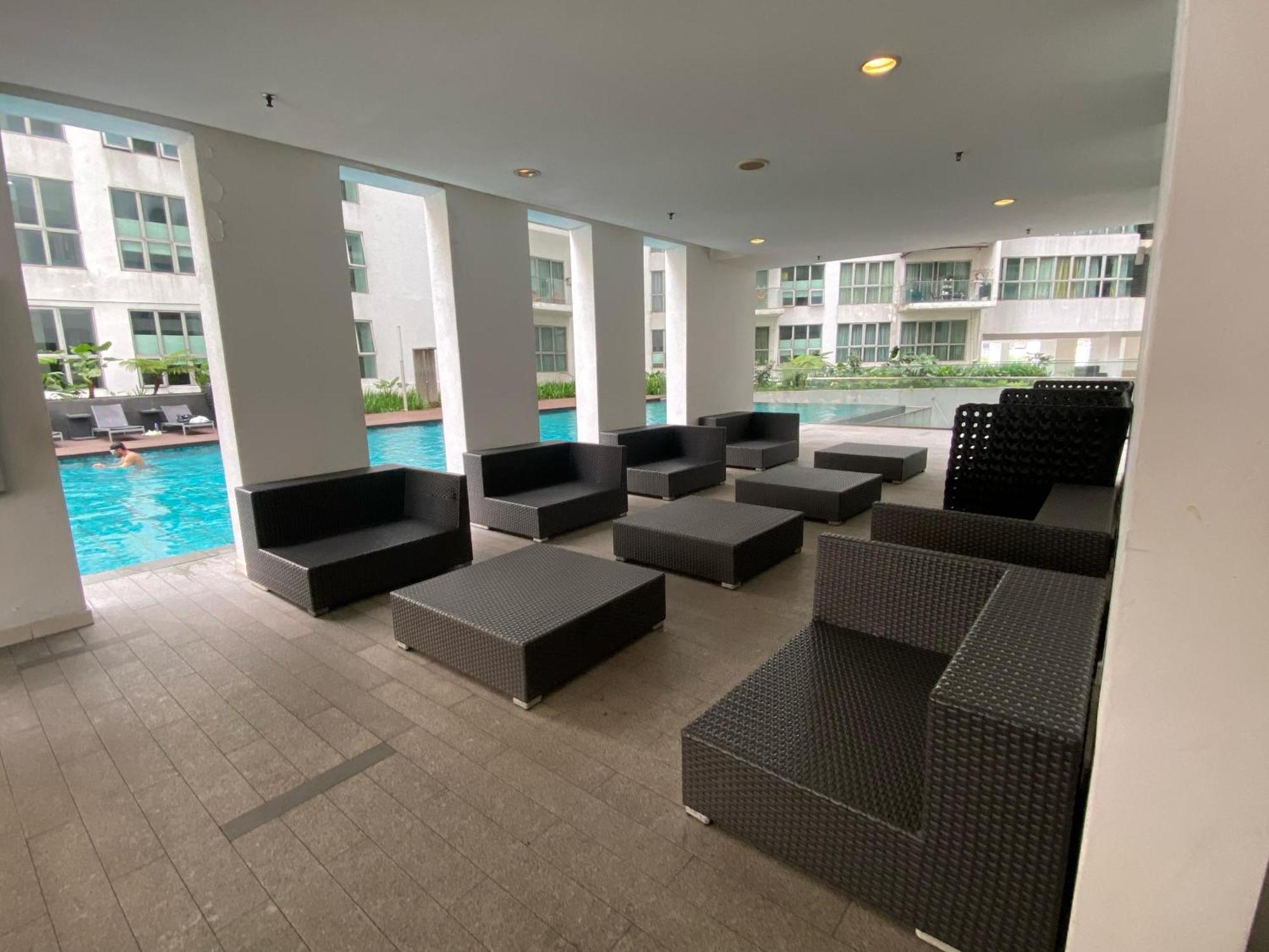 Elevated Horizons Hostel & Infinity Suites Skypool Kuala Lumpur Luaran gambar