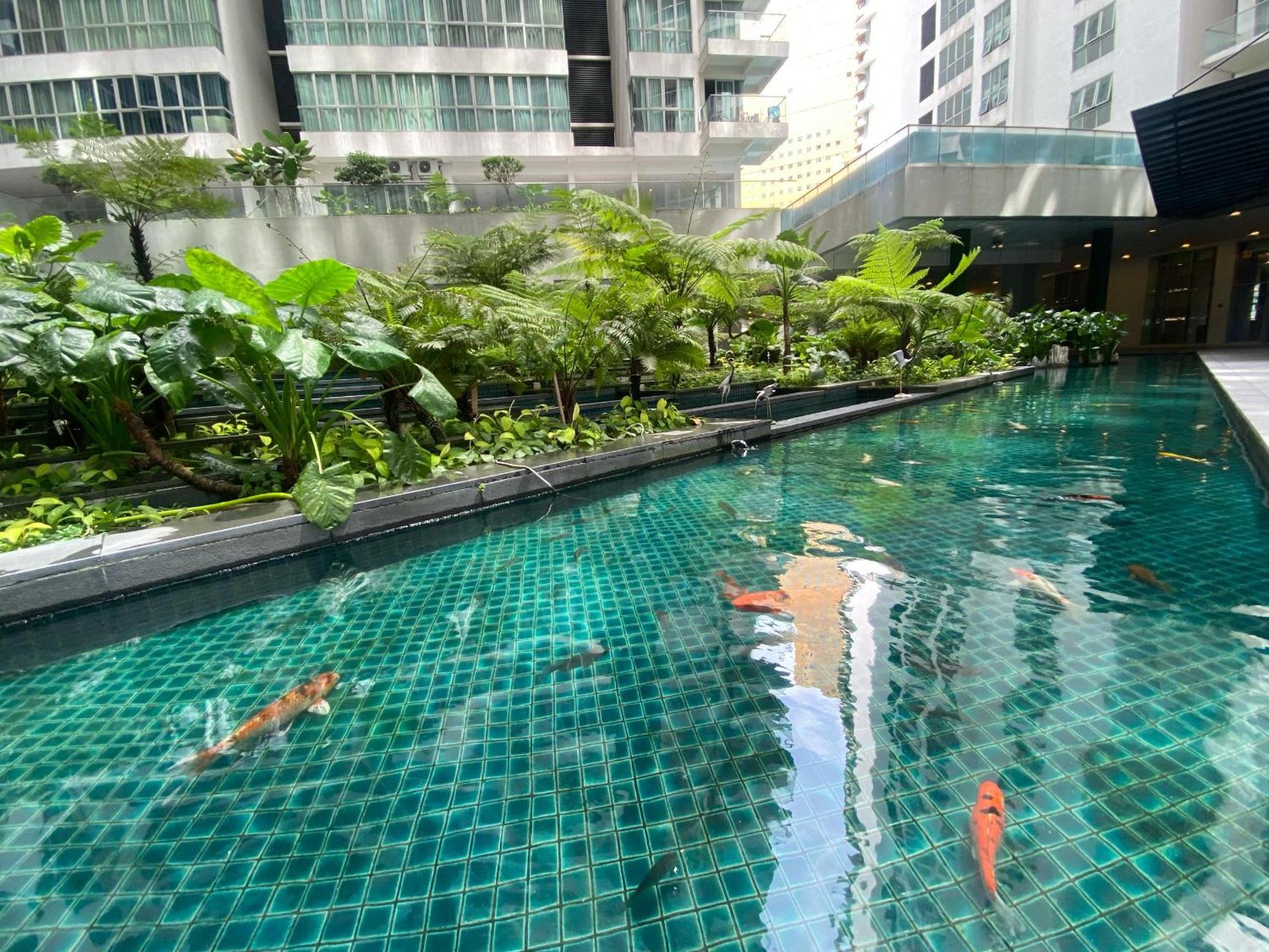 Elevated Horizons Hostel & Infinity Suites Skypool Kuala Lumpur Luaran gambar